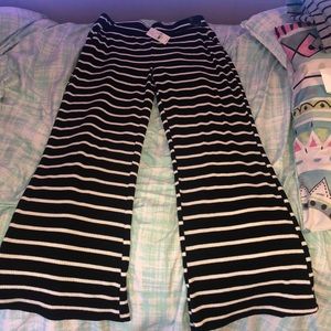 Size small wide leg rib jersey pants